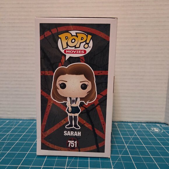 Funko POP Movies The Craft Sarah Horror 751 Vinyl Figure - Picture 4 of 6